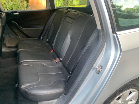 Used 2008 Volkswagen Passat 2.0T image 19