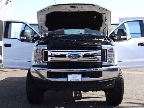 Used 2017 Ford F250 XLT image 39