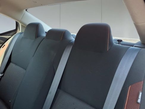 Used 2021 Nissan Versa SR w/ Convenience Package FWD image 9