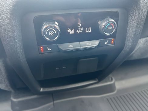 Used 2024 Chevrolet Traverse RS w/ LPO, Floor Liner Package image 37