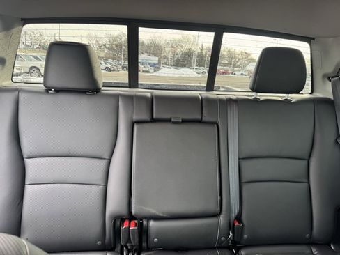 Used 2025 Honda Ridgeline RTL image 9