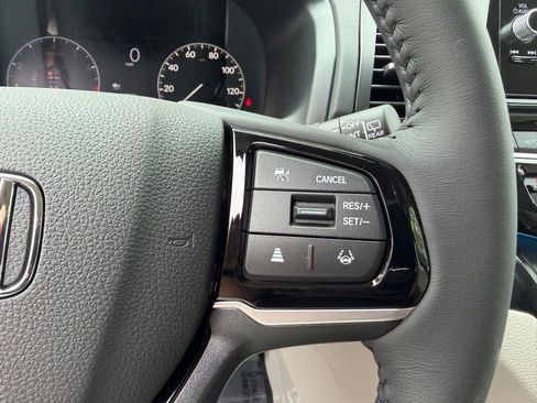 Certified 2026 Honda Odyssey Touring image 29