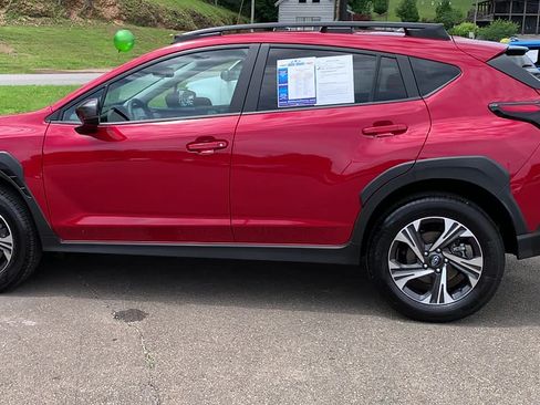 Used 2026 Subaru Crosstrek 2.5i Premium AWD/4WD image 2