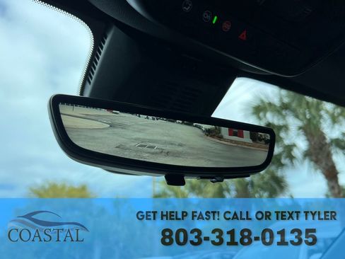 Used 2025 Chevrolet Equinox LT w/ Convenience Package II image 49