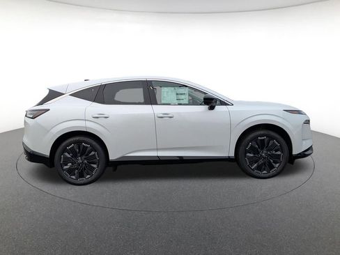 New 2026 Nissan Murano Platinum w/ Cargo Package AWD/4WD image 4