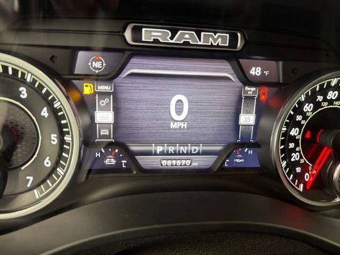 Used 2022 RAM 1500 Big Horn AWD/4WD image 2