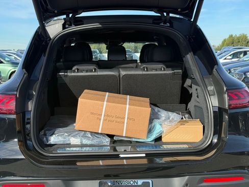 New 2026 Mercedes-Benz EQS 400 4MATIC SUV image 12