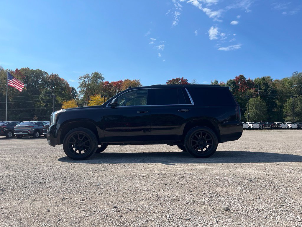 Used 2017 GMC Yukon Denali w/ Enhanced Security Package AWD/4WD image 16