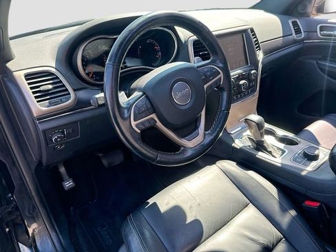 Used 2016 Jeep Grand Cherokee Limited image 10