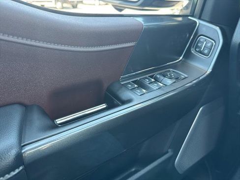 Used 2021 Ford F150 Lariat w/ Equipment Group 502A High AWD/4WD image 14