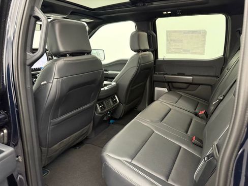 New 2025 Ford F150 Lariat w/ Equipment Group 502A High image 35