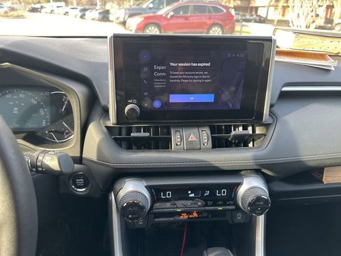 Used 2024 Toyota RAV4 XLE Premium FWD image 4