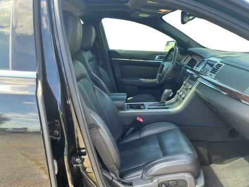 Used 2011 Lincoln MKS FWD image 15