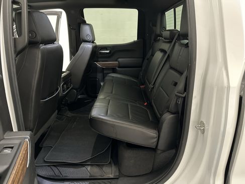 Used 2019 Chevrolet Silverado 1500 High Country w/ Z71 Off-Road Package image 26