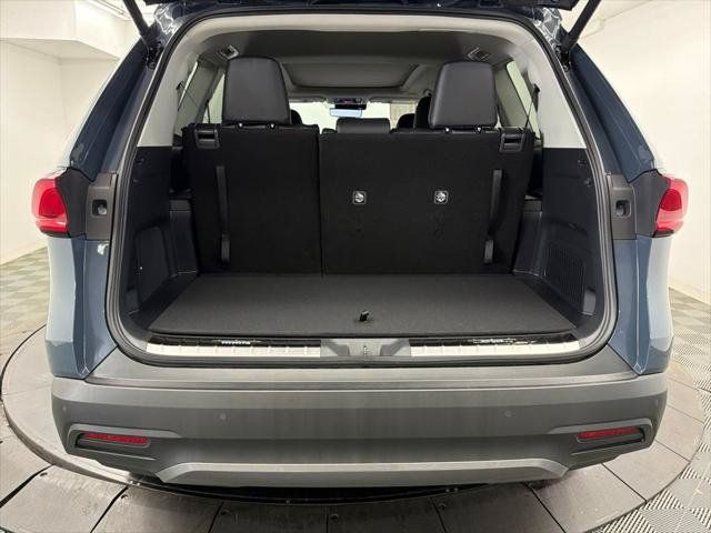Certified 2026 Toyota Grand Highlander AWD image 15
