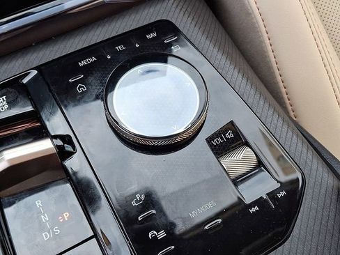 Certified 2025 BMW X3 xDrive30i image 18