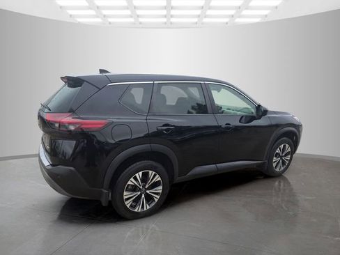 Used 2023 Nissan Rogue SV image 7