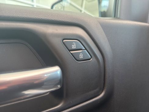 New 2026 Chevrolet Silverado 1500 Custom Trail Boss w/ LPO, Dark Essentials Package image 16