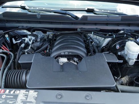 Used 2018 Chevrolet Silverado 1500 LTZ Z71 w/ Centennial Edition AWD/4WD image 15