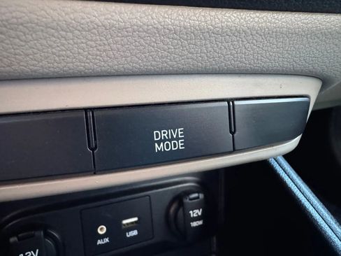 Used 2019 Hyundai Accent SE image 20