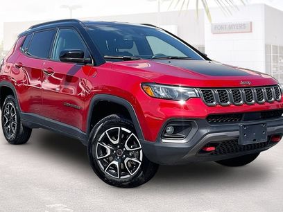 Used 2025 Jeep Compass Trailhawk