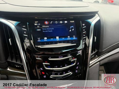 Used 2017 Cadillac Escalade Platinum AWD/4WD image 20