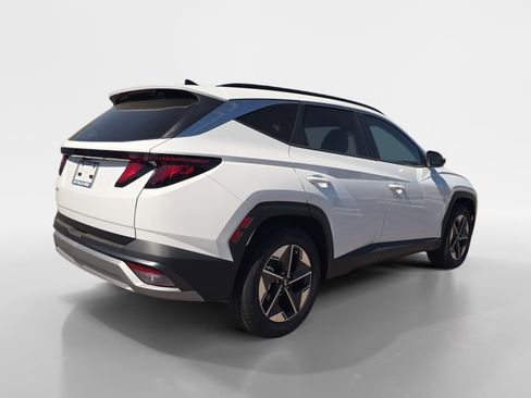 New 2026 Hyundai Tucson SEL FWD image 3
