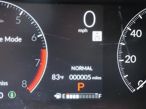 Certified 2025 Honda Pilot Touring image 23