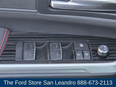 Used 2025 Toyota Sienna XSE image 24