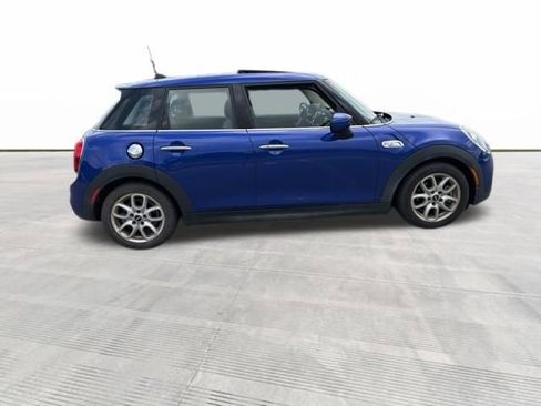 Used 2020 MINI Cooper S w/ Signature Upholstery Package FWD image 8