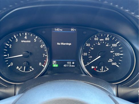 Used 2018 Nissan Rogue SL w/ Premium Package FWD image 15