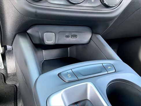 New 2026 Chevrolet Trax RS FWD image 23