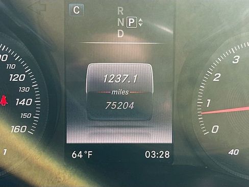 Used 2015 Mercedes-Benz C 300 4MATIC Sedan image 12