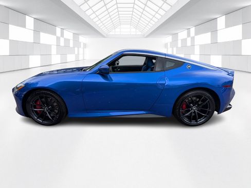 Certified 2025 Nissan Z Performance w/ Floor Mat Package image 4