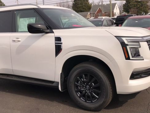 New 2026 Nissan Armada SV image 2