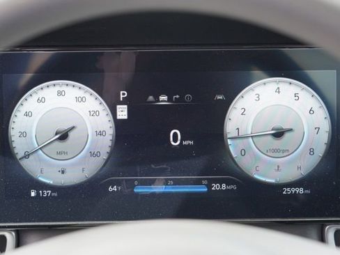 Used 2024 Hyundai Elantra SEL FWD image 14