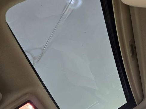 Used 2024 Toyota Camry SE image 18