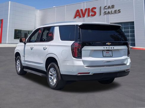 Used 2025 Chevrolet Tahoe LT AWD/4WD image 9