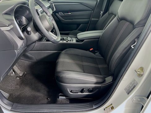 Used 2025 MAZDA CX-50 AWD 2.5 S w/ Cargo Package image 3