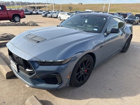 Used 2024 Ford Mustang GT Premium image 1