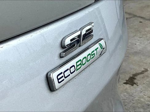 Used 2017 Ford Escape SE FWD image 21