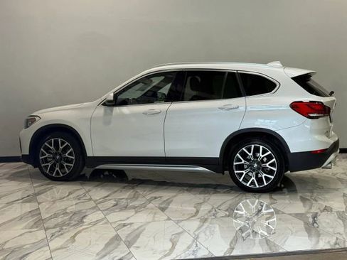 Used 2021 BMW X1 xDrive28i w/ Premium Package image 9