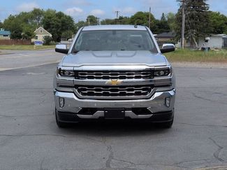 Used 2018 Chevrolet Silverado 1500 LTZ w/ LTZ Plus Package AWD/4WD video 3