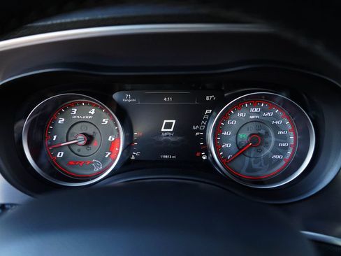 Used 2019 Dodge Charger GT RWD image 25