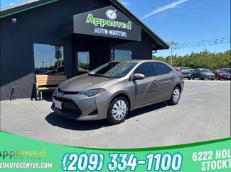 Used 2019 Toyota Corolla LE image 1