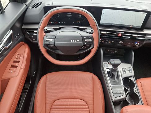 New 2026 Kia Sportage SX AWD/4WD image 10
