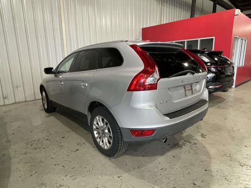 Used 2010 Volvo XC60 T6 AWD/4WD image 3