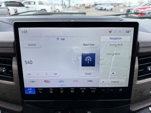 Used 2023 Ford Expedition Limited image 28