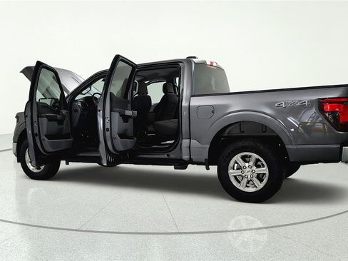 Used 2025 Ford F150 XLT w/ Equipment Group 301A Standard AWD/4WD image 13