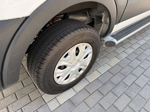 Used 2024 Ford Transit 250 Low Roof w/ Exterior Upgrade Package image 13